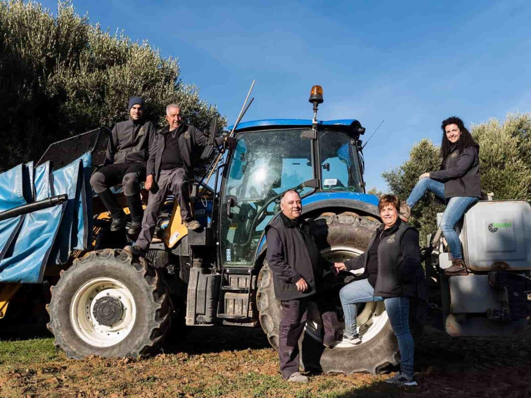 Rutas del Aceite - Familia Mas dels Castellans en el Matarraña